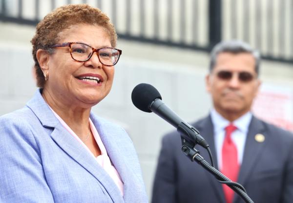Los Angeles Mayor Karen Bass (L) speaks as U.S. Health and Human Services Secretary Xavier Becerra looks on at a news conference following a tour and roundtable discussion at an Asian American Drug Abuse Program facility in Los Angeles on May 31, 2023. (Mario Tama/Getty Images)