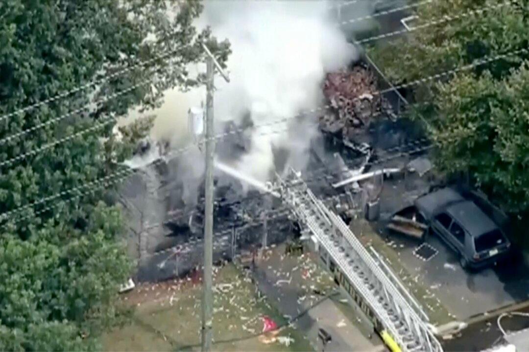 New Jersey House Explosion Leaves 3 Dead, 1 Missing, 2 Children Injured