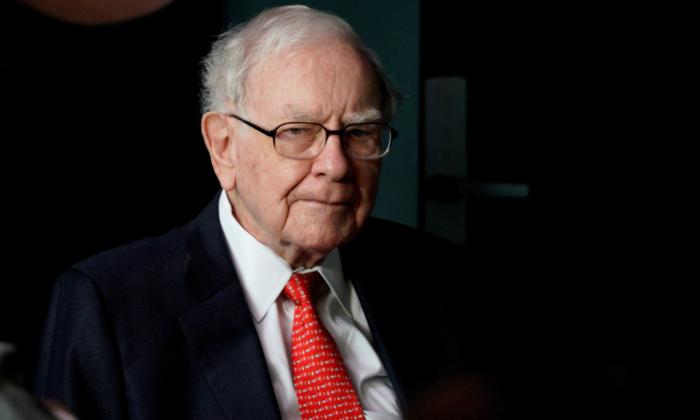 Warren Buffett Donates $27 Million Berkshire Stock