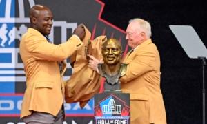 DeMarcus Ware Overcame Tough Environment to Win Super Bowl, Earn a Gold Jacket