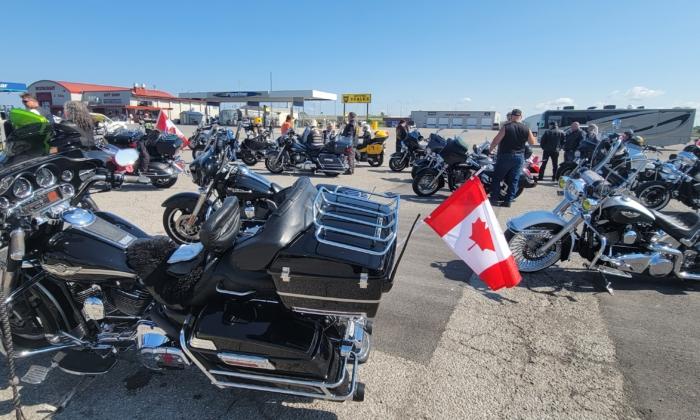 Bikers Ride Into Ottawa for Second Annual ‘Rolling Thunder’ Event Supporting Veterans