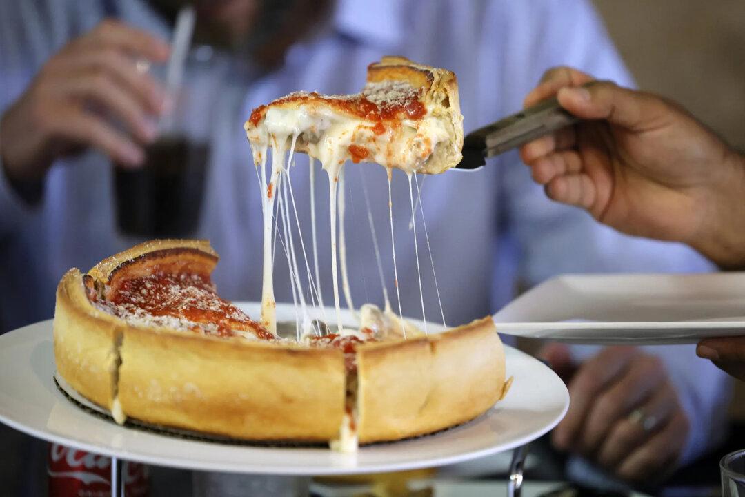NY or CA? New Haven or Chicago?: Our Guide to 13 Pizza Styles You’ll Taste in South Florida