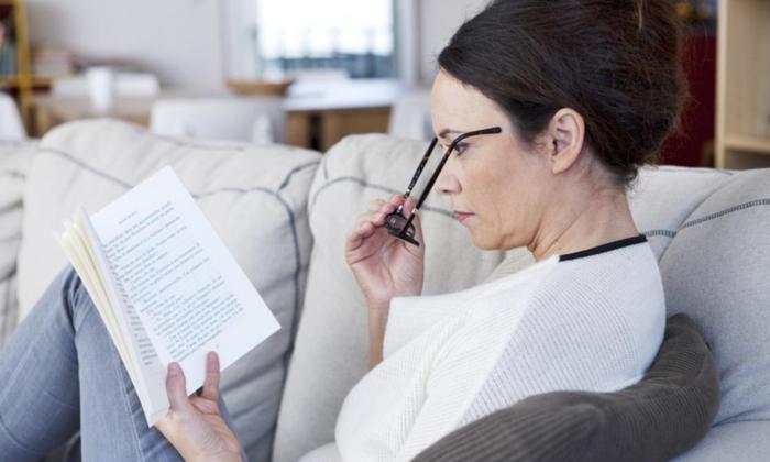 Quick and Simple Tips to Combat Presbyopia and Maintain Clear Vision