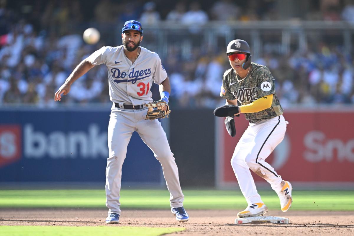 Dodgers Get Off to Fast Start in Win Over Padres