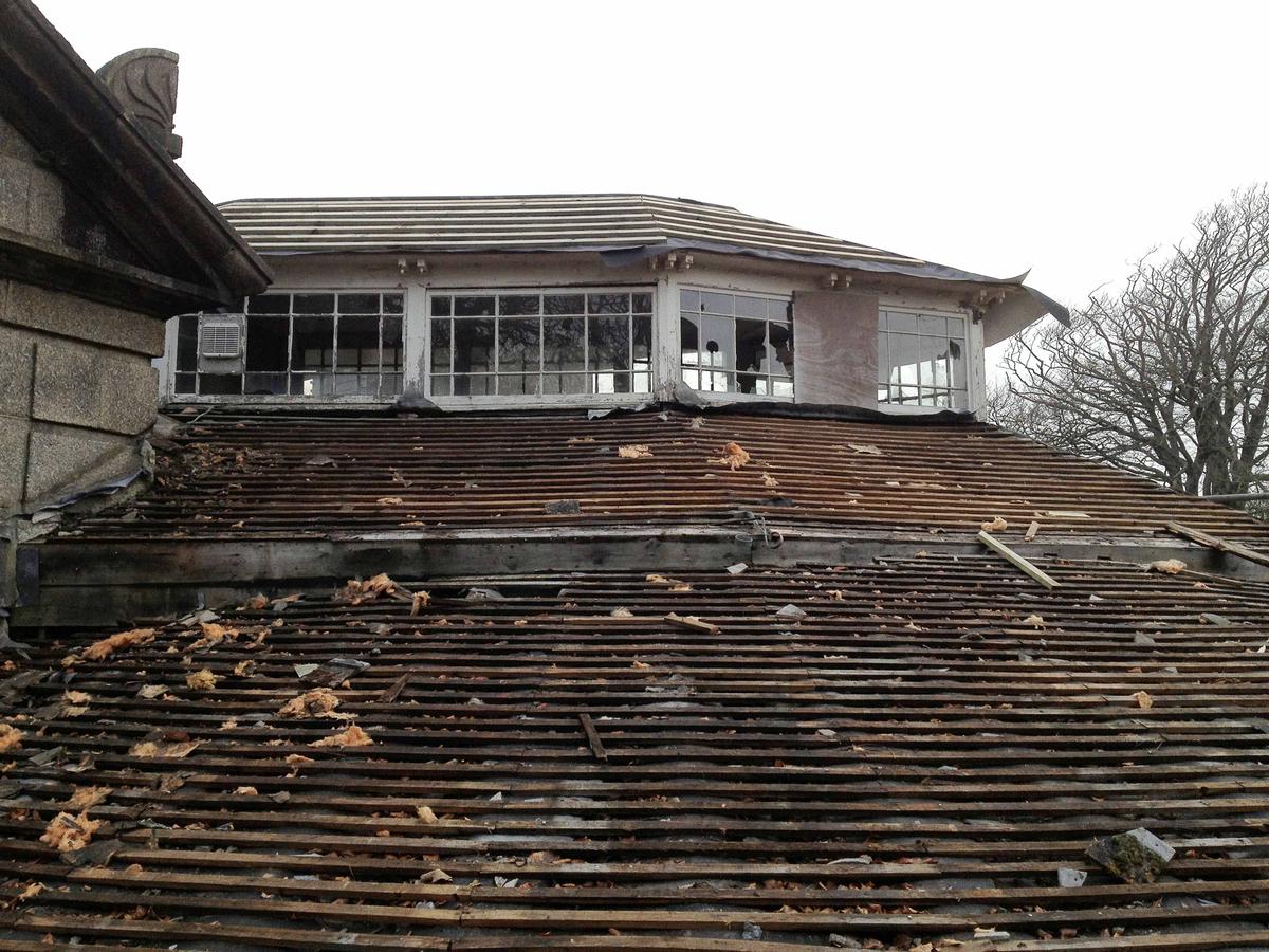 The rundown mansion before the renovation began.