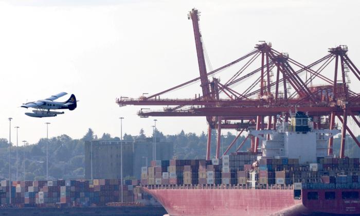 Canada Posts Biggest Trade Deficit in Almost Three Years, Analyst Predicts ‘Rough Summer’