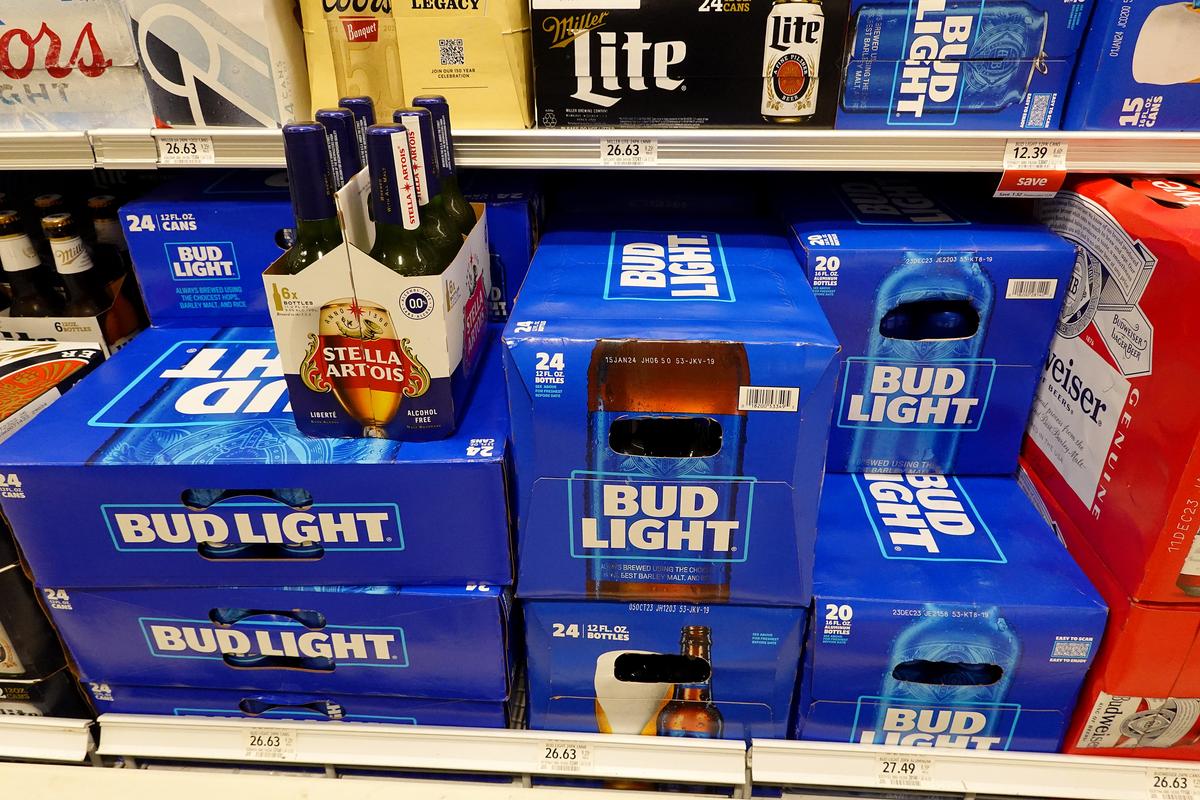 Analyst Gives Dire News to Bud Light: ‘No Recovery’