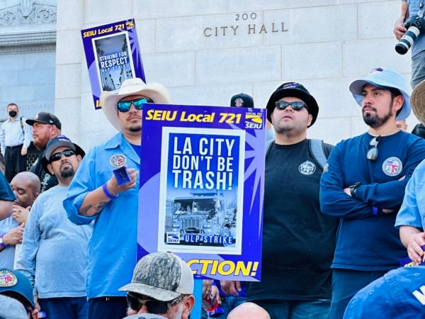 Thousands of unionized Los Angeles city workers walked off their jobs for a one-day strike on Aug. 8, 2023. (Jill McLaughlin/The Epoch Times)