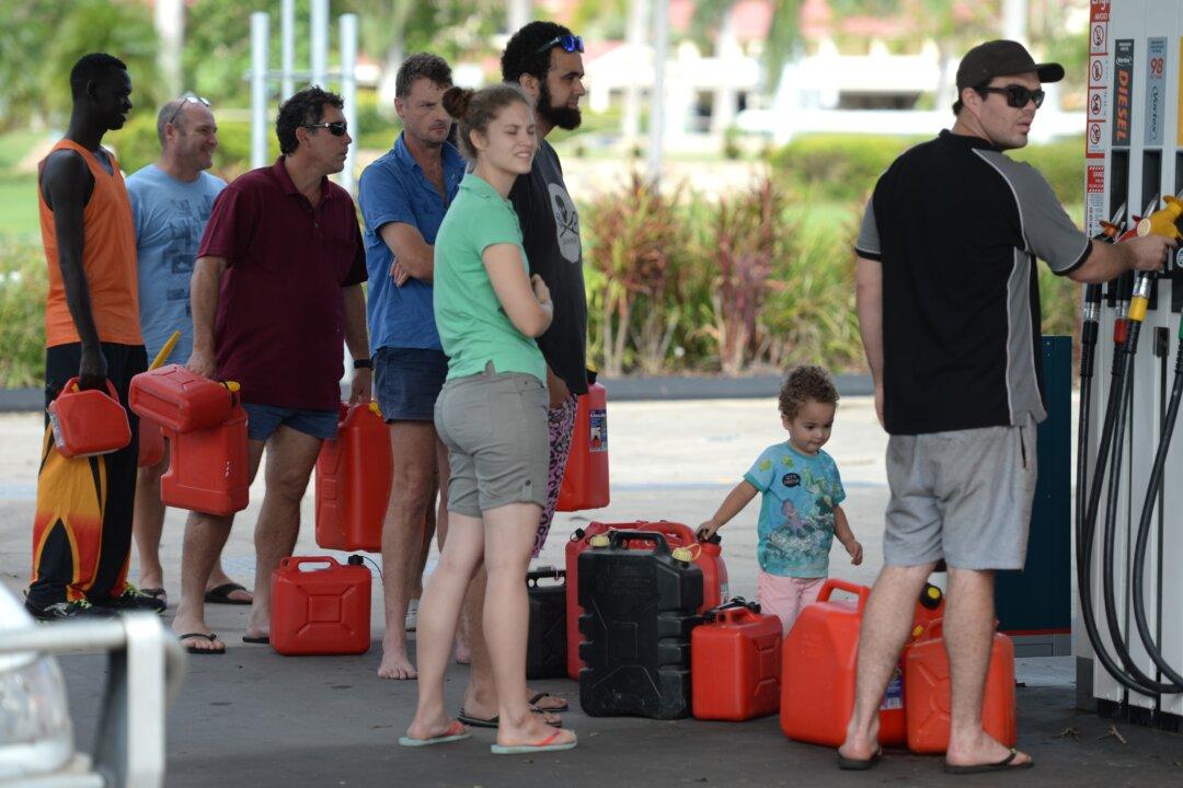 Australian Motorists to Endure High Fuel Prices With No Short Term Relief