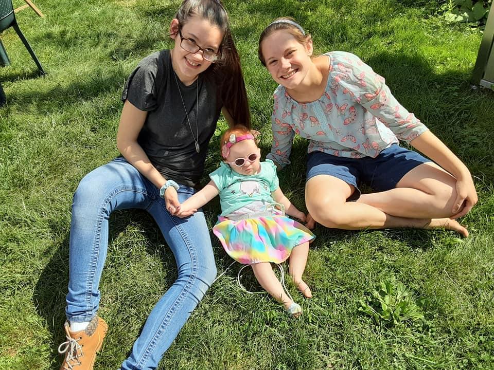 Sajjona with her sisters Kelseigh and Sayge. (Courtesy of <a href="https://www.facebook.com/sajjonaspecialneedstrisomy18advocacy">Heidi Murphy</a>)