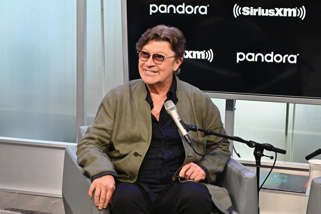 Robbie Robertson, Songwriting Force in Rock Group the Band, Dies at 80