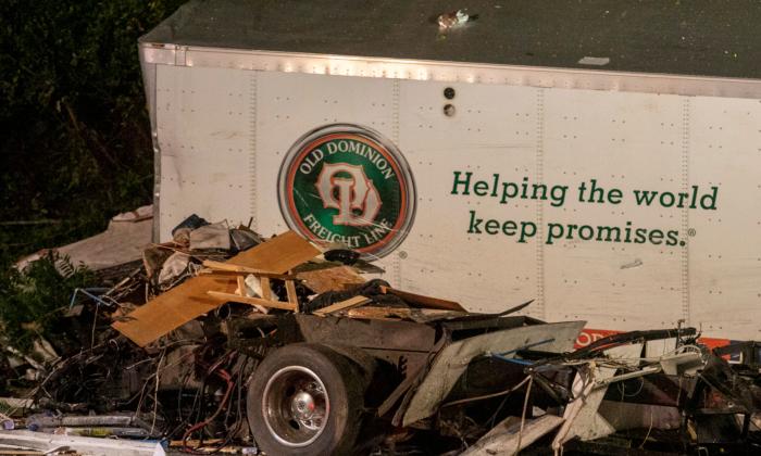 5 Killed When RV Blows Tire, Crashes Head-On Into Tractor-Trailer
