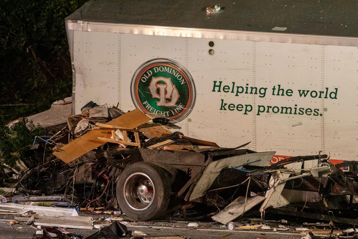 5 Killed When RV Blows Tire, Crashes Head-On Into Tractor-Trailer