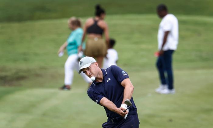 Eagle Lifts Jordan Spieth Into First-Round Lead at FedEx St. Jude