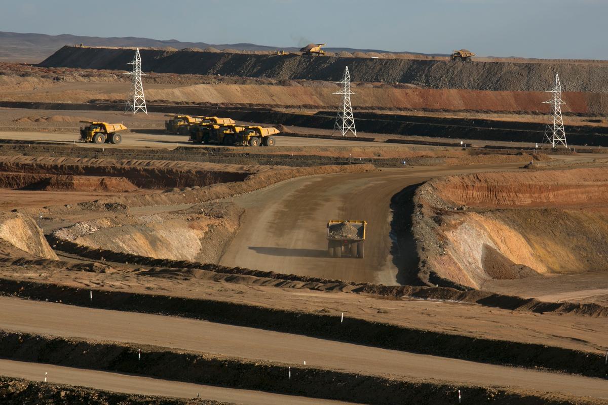 Mongolia Deepens Cooperation With US on Rare Earths to Deter China, Russia: Analysts