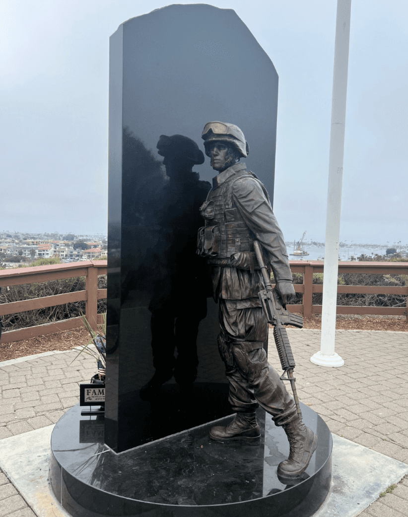 Marine 1/1 Memorial Sculpture by Benjamin Victor in Castaways Park in Newport Beach, California. (Courtesy of Robyn Grant)