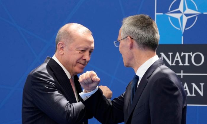 Turkey Quietly Renounces NATO Links, But Not NATO Benefits