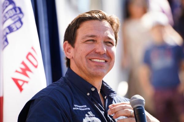 Republican presidential candidate and Florida Gov. Ron DeSantis speaks at the Iowa State Fair in Des Moines, Iowa, on Aug. 12, 2023. (Madalina Vasiliu/The Epoch Times)