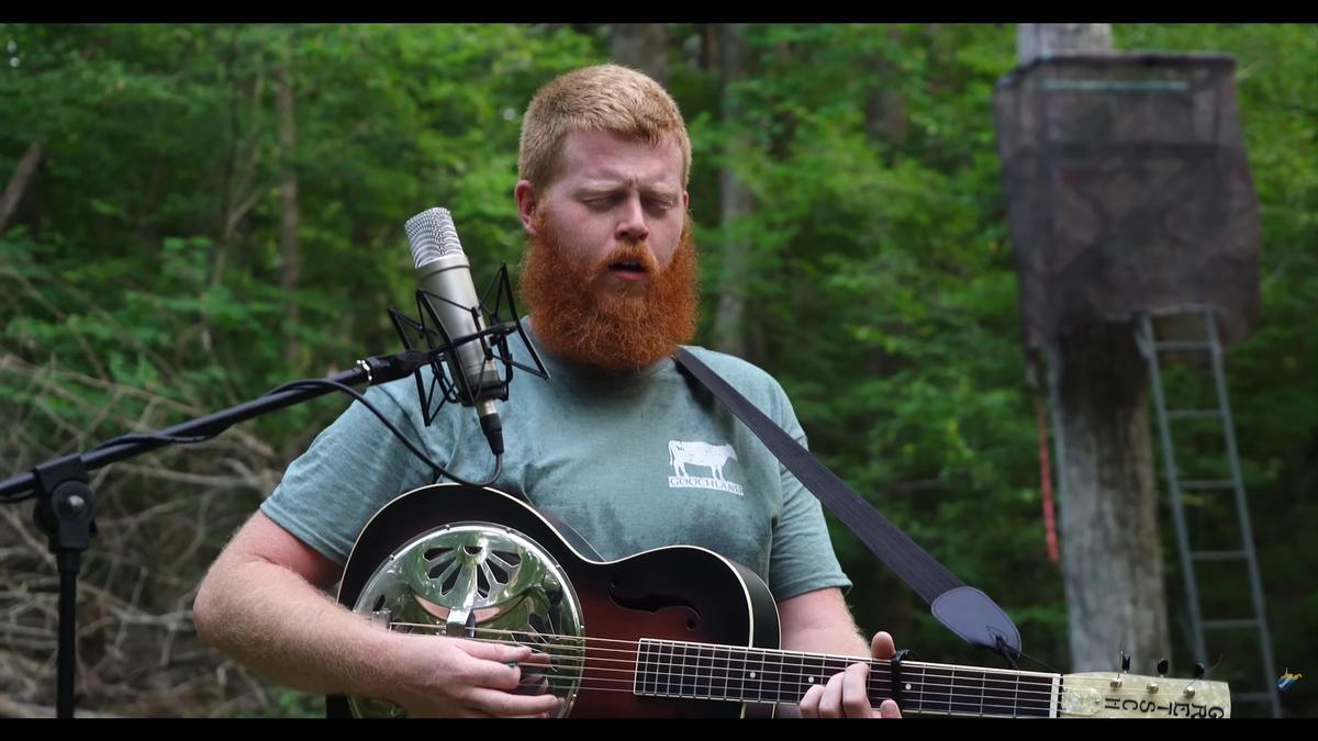 Conservative Personalities Support Oliver Anthony, Despite Criticism From Legacy Media