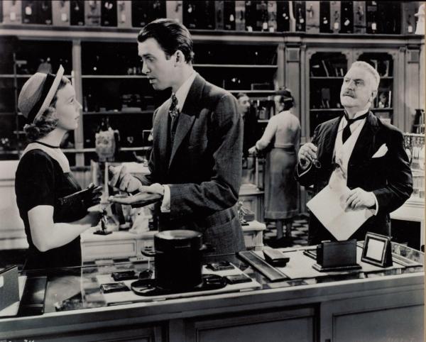 (L–R) Klara Novak (Margaret Sullavan), Alfred Kralik (James Stewart), and Mr. Matuschek (Frank Morgan), in “The Shop Around the Corner.” (MovieStillsDB)