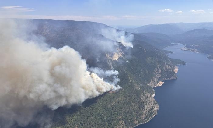 BC Wildfire Service Warns of ‘Extreme’ Fire Behaviour Due to Heat Wave and Dry Winds