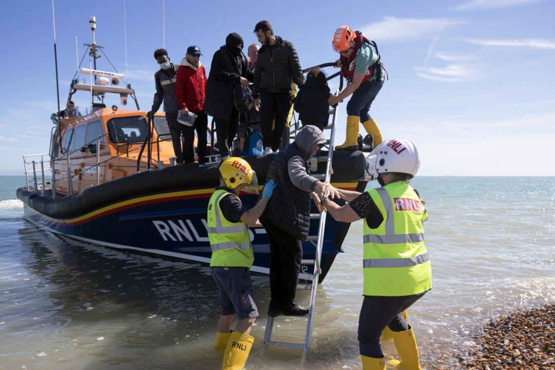 Government Rules out Creating More Safe and Legal Routes for Asylum Seekers