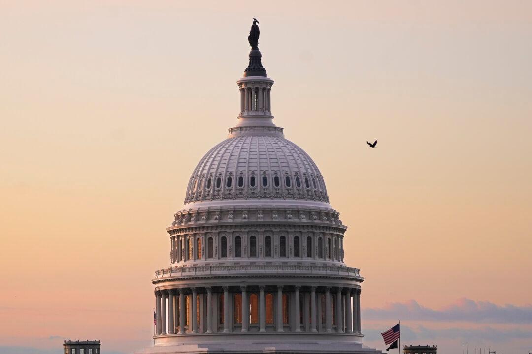 ANALYSIS: Will Democrats Use Mechanism to Go Around McCarthy and Prevent a Government Shutdown?