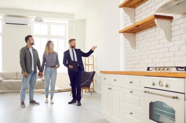 The demand for house tours has increased, and homes that have been sitting on the market since the summer are now selling, Redfin said. (Studio Romantic/Shutterstock)
