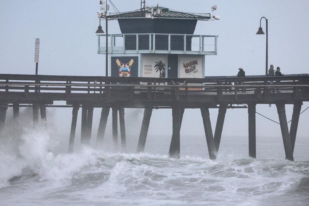 California Mayors Ask Residents to Stay in Place as Tropical Storm Hilary Makes Landfall