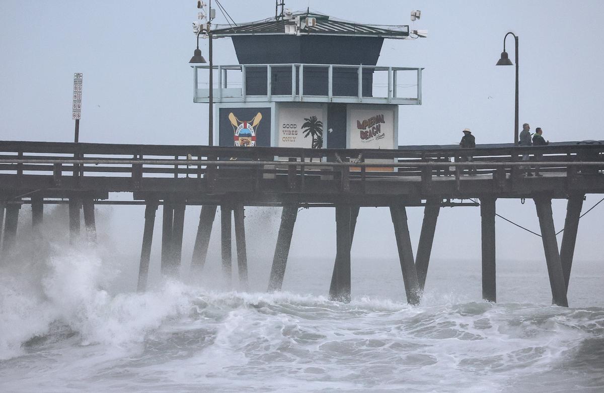 California Mayors Ask Residents to Stay in Place as Tropical Storm Hilary Makes Landfall