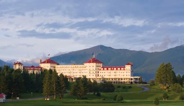 A view of the hotel with Mount Washington in the background. (Courtesy of Omni Mount Washington Resort)