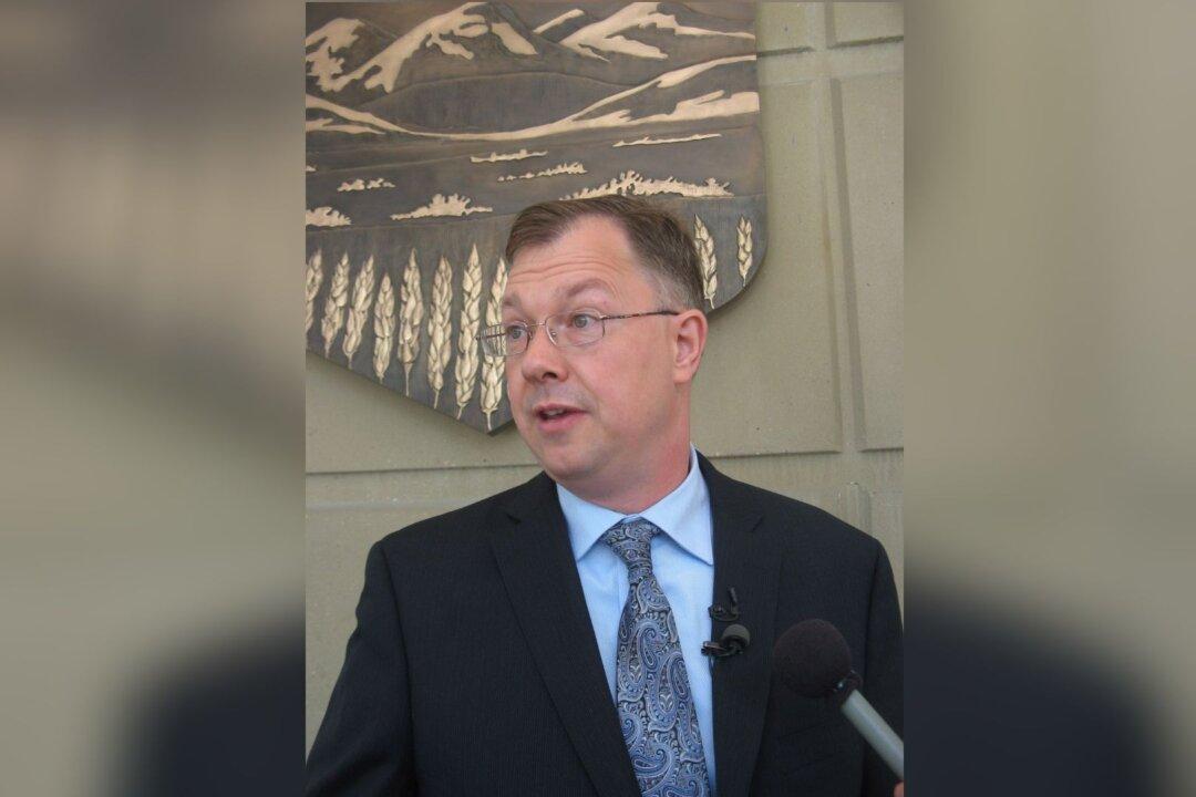 Two Lawyers Barred From Practising in Manitoba Judge-Followed Case