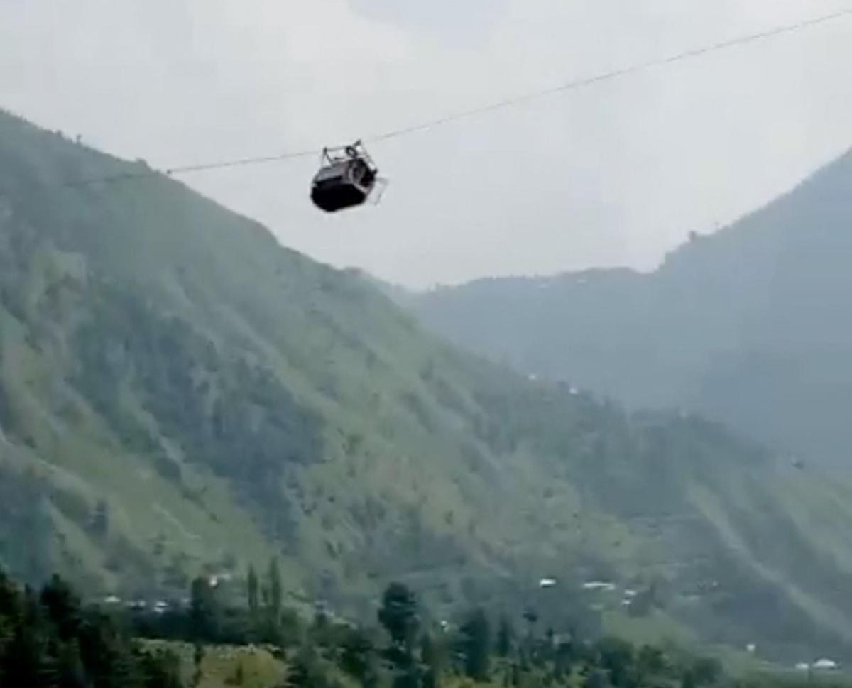 Pakistan Cable Car Ordeal Ends With All on Board, Mostly Children, Rescued