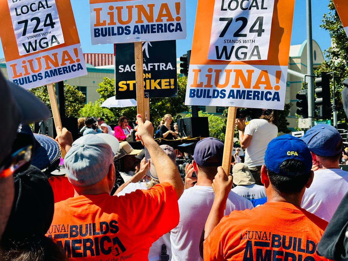 More Talks Sunday as WGA, Studios Reportedly Near End to Monthslong Strike