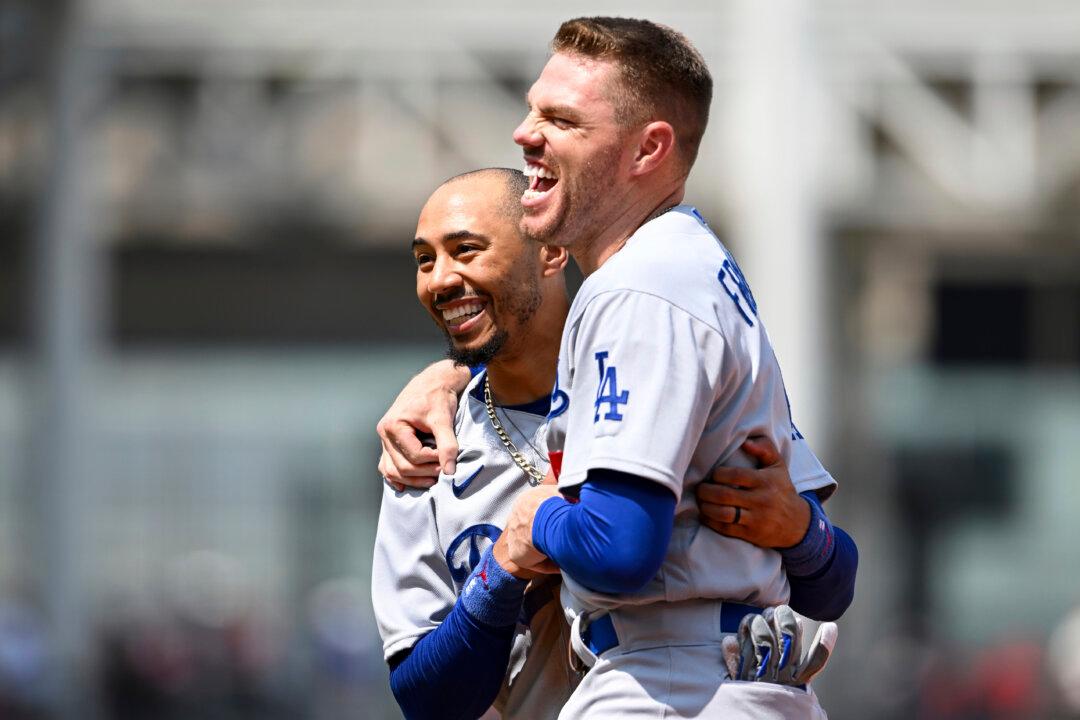 Mookie Betts’ Five Hits Send Dodgers Past Guardians in Opener 6–1