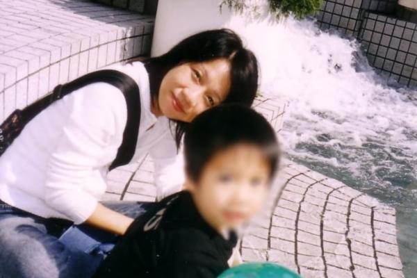 Camille, a single mother from Hong Kong, has been taking her son to Hobart since 2002.(Supplied)