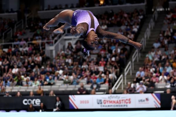 Simone Biles competes in the floor exercise at the U.S. Gymnastics Championships, in San Jose, Calif., on Aug. 25, 2023. (Jed Jacobsohn/AP Photo)