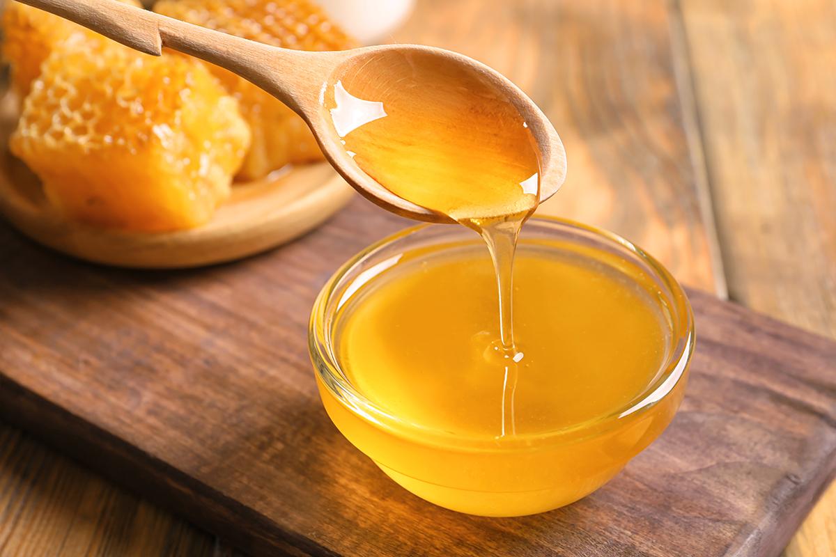 Honey Fights Bacteria and Viruses, Could Be Better Than Antibiotics