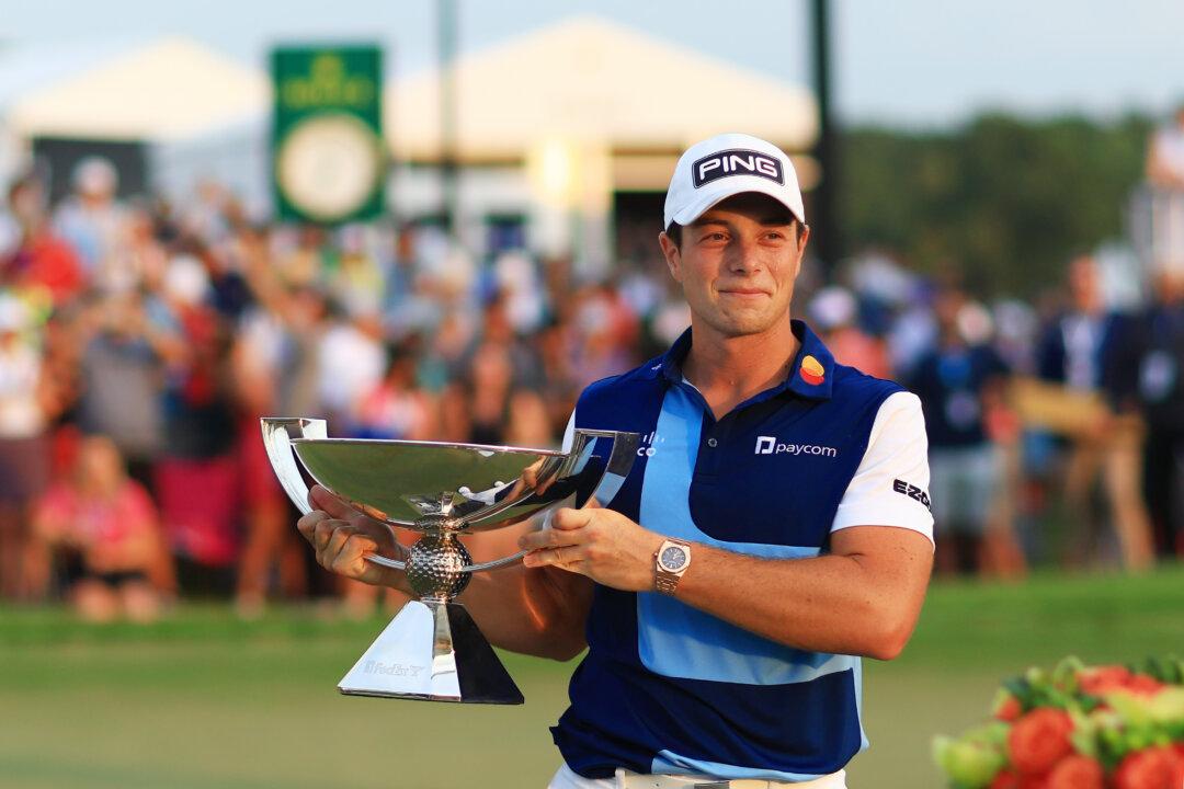 Viktor Hovland Captures Tour Championship, Wins FedEx Cup