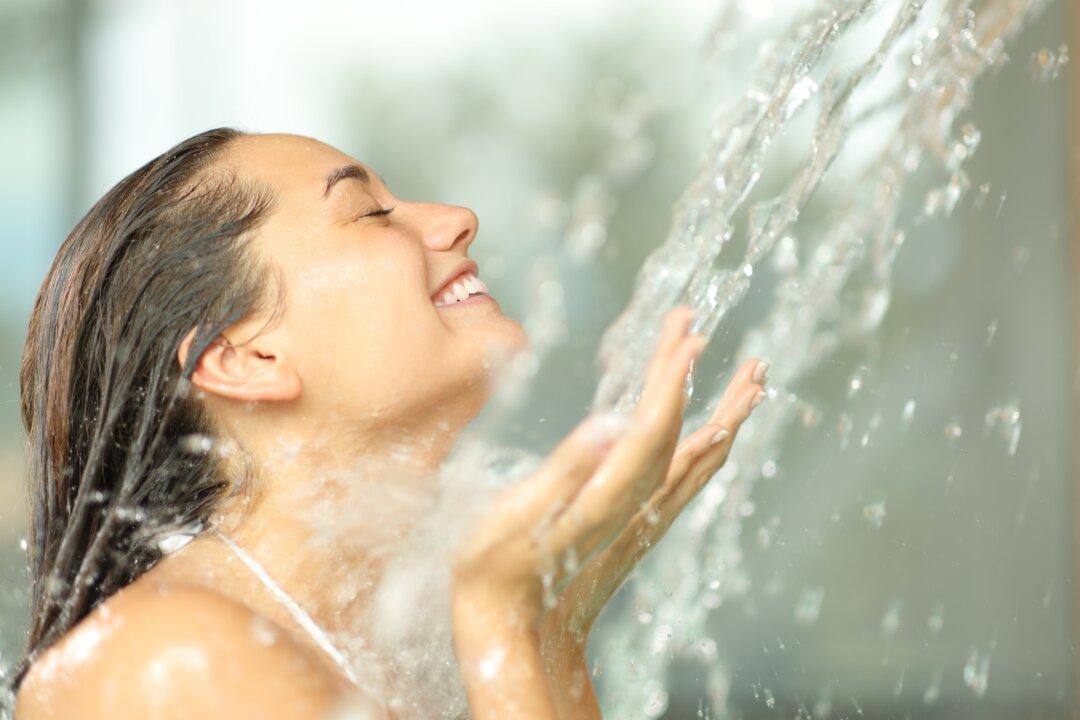 Cold Showers Can Boost Immunity, Improve Metabolism, and May Even Make You Happier