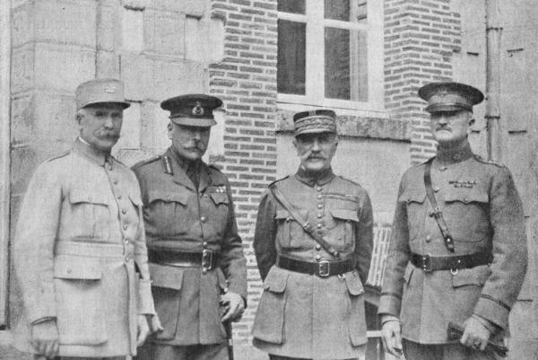 (L–R) Marshal Philippe Pétain, British Field Marshal Douglas Haig, Maréchal Ferdinand Foch, and American Gen. John Pershing, in 1918. (Public Domain)