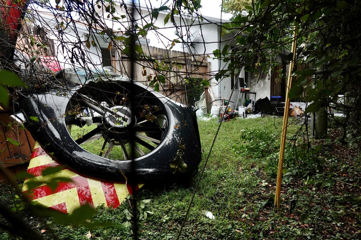 Rescue Helicopter Pilot Says He Heard Bangs Before Fiery Crash That Killed 2, Report Says