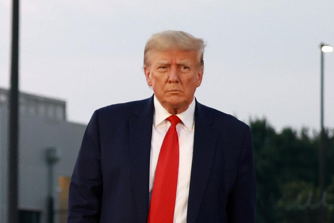 Arizona Election Chief on 14th Amendment in Trump Eligibility Debate: ‘You Can’t Enforce It’