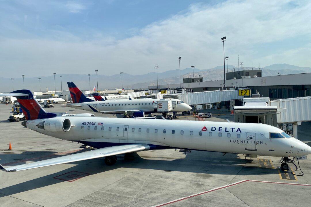 Delta Agrees to $27 Million Class Settlement; More Than 14,000 Flyers Eligible