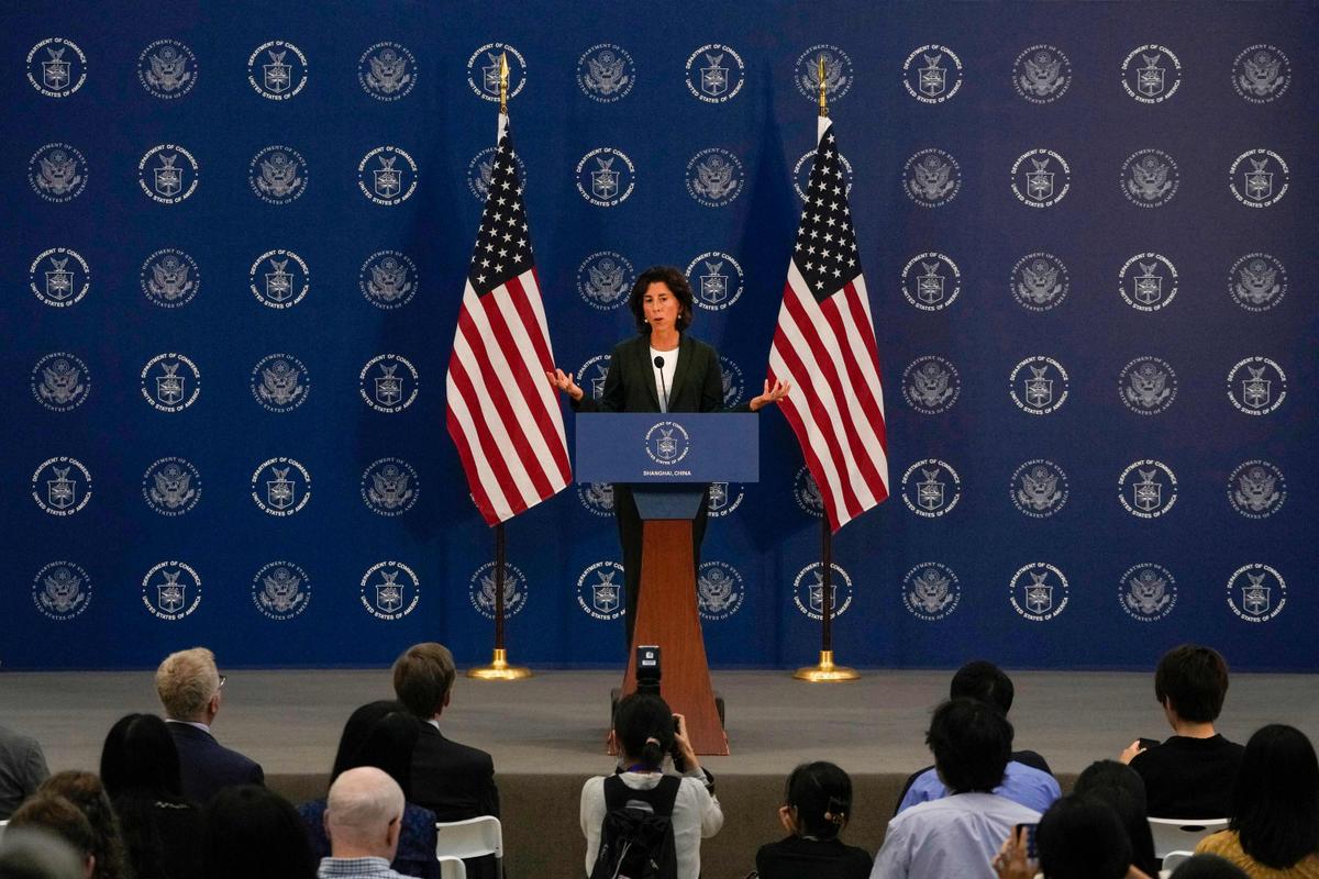 US Commerce Chief Leaves China After ‘Productive’ Talks