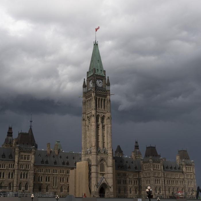 Former Top Civil Servant Asks Who Is ‘Looking Out for Canada’s Interests’ Amid Turmoil in Ottawa