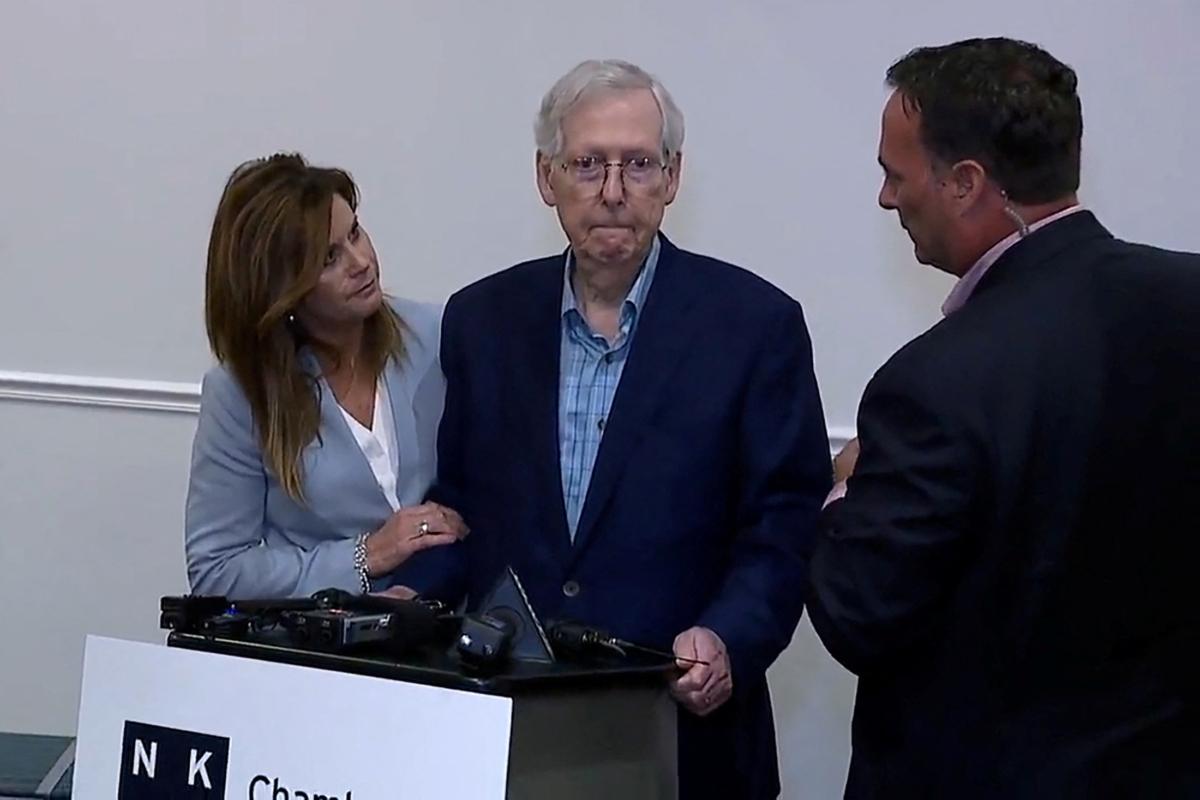 Senate Minority Leader Mitch McConnell (R-Ky.) appears to freeze up during a public appearance in Covington, Ky., on Aug. 30, 2023. (ABC Affiliate WCPO via Reuters)
