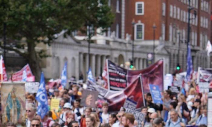 Central London Comes to a Standstill for ‘March for Life’