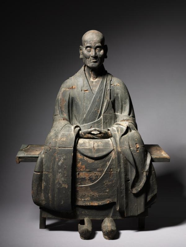 "Portrait of Hotto Enmyo Kokushi," circa 1295–1315, Japan, Kamakura period (1185–1333). Part of a set; Hinoki cypress wood with lacquer, metal staples and fittings; 36 inches. Leonard C. Hanna, Jr. Fund; The Cleveland Museum of Art. (Public Domain)
