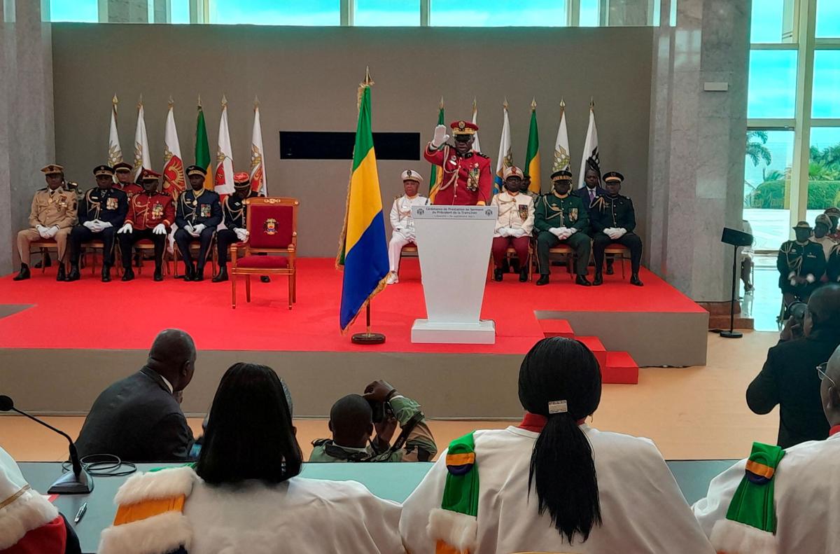 Gabon Coup Leader Sworn In as Interim President in Scene of Jubilation